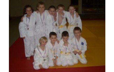 les 6, 7, 8 et 9 ans sont à Démouville.